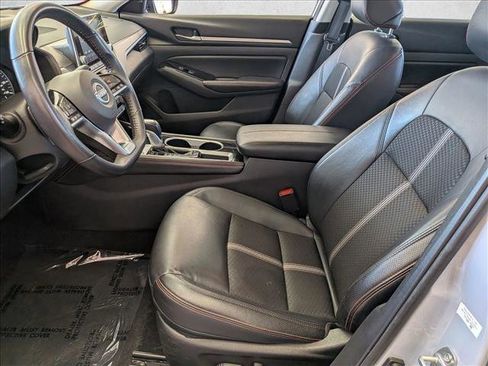 Used 2025 Nissan Altima 2.5 SR FWD image 22