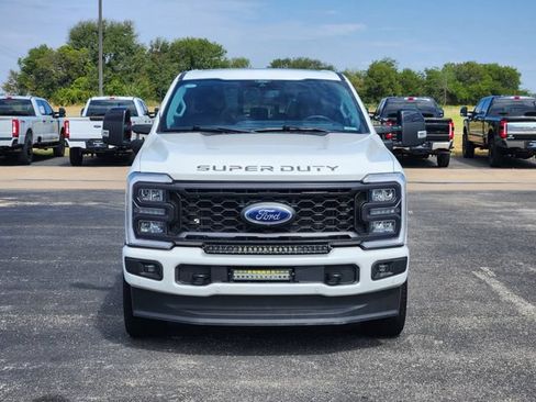 Used 2024 Ford F250 Lariat w/ Lariat Ultimate Package AWD/4WD image 2