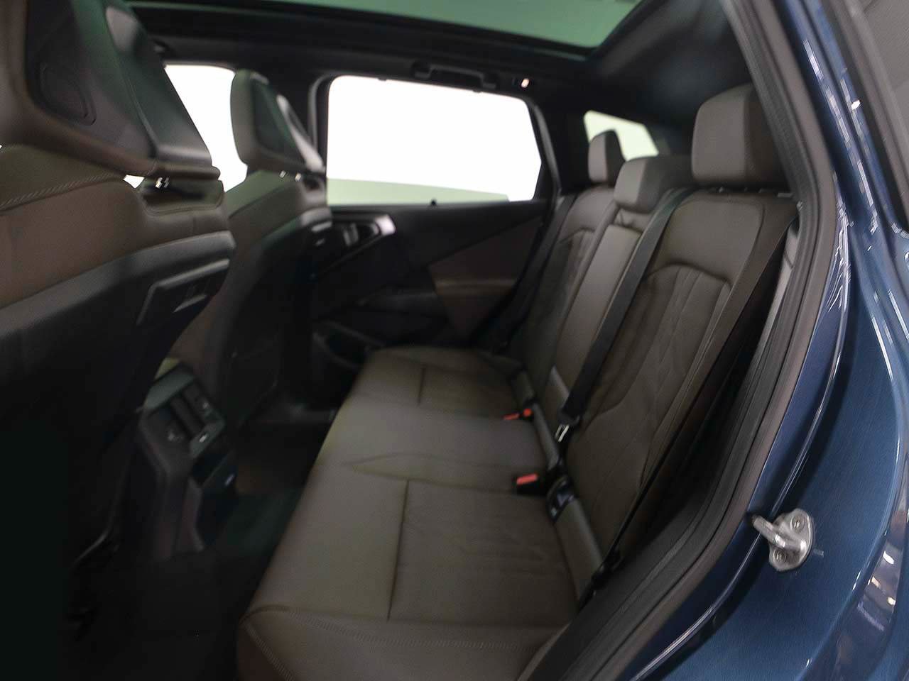 Used 2026 BMW X3 xDrive30i w/ Premium Package AWD/4WD image 10