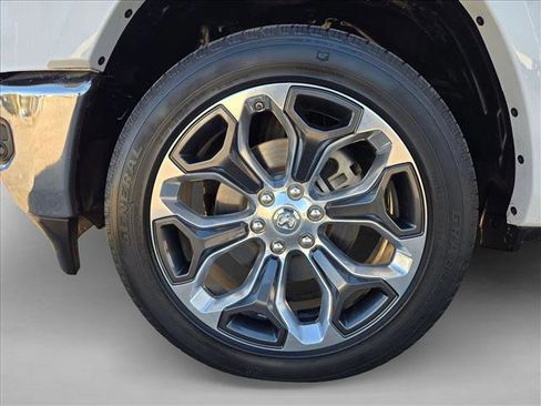Used 2023 RAM 1500 Limited image 23