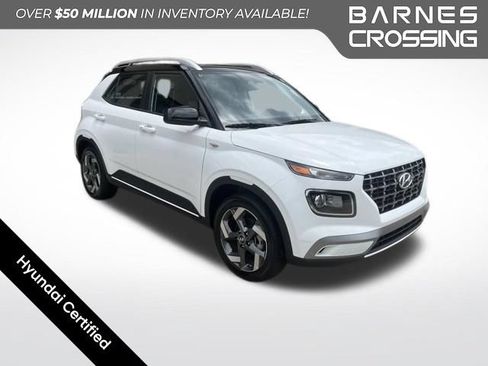 Used 2026 Hyundai Venue SEL FWD image 1