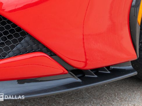 Used 2021 Ferrari SF90 Stradale image 8