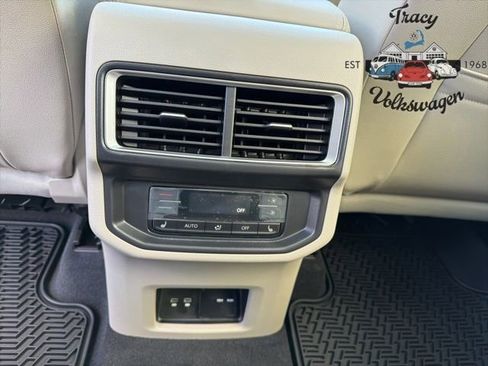 New 2026 Volkswagen Atlas SEL Premium R-Line image 23