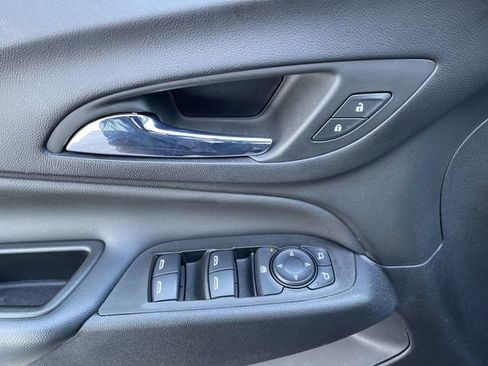 Used 2024 Chevrolet Equinox LT w/ LPO, Floor Liner Package image 23