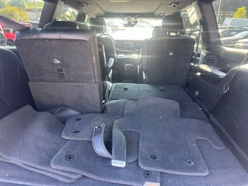 Used 2022 Jeep Wagoneer Series III w/ Premium Group I AWD/4WD image 11