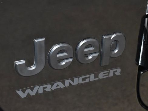 Used 2023 Jeep Wrangler Sport image 33