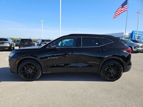 Used 2020 Chevrolet Blazer LT image 2