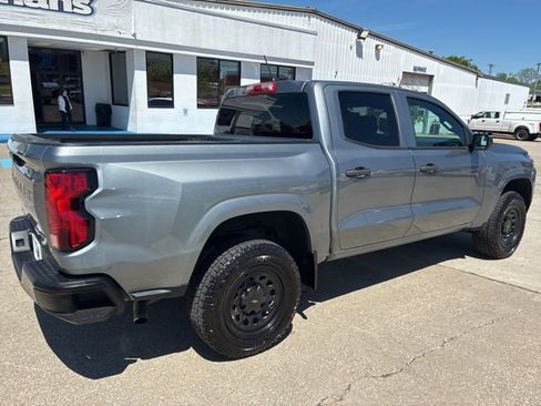 Used 2023 Chevrolet Colorado W/T RWD image 7