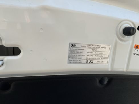 Used 2024 Hyundai Kona SE AWD/4WD image 24