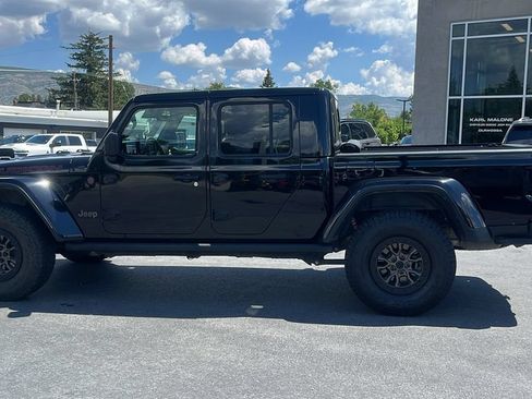 Used 2020 Jeep Gladiator Rubicon AWD/4WD image 8