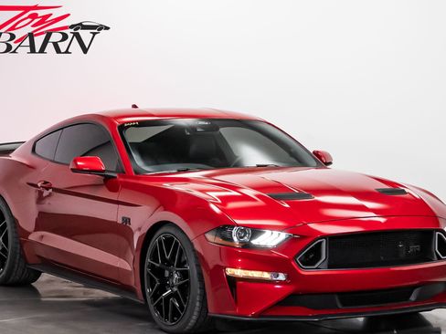 Used 2021 Ford Mustang GT RWD image 7