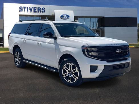 New 2025 Ford Expedition Max Active RWD image 1