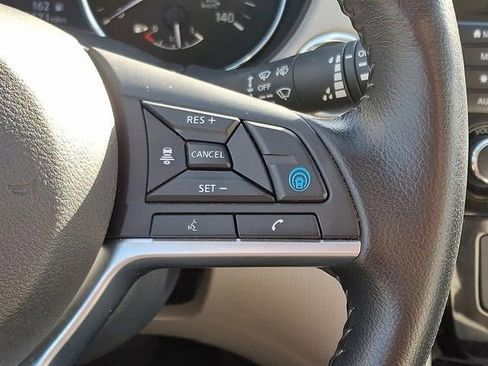 Used 2022 Nissan Rogue Sport SL image 22