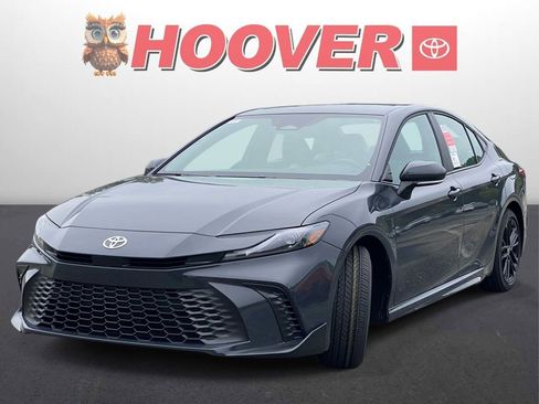 New 2026 Toyota Camry SE FWD image 6