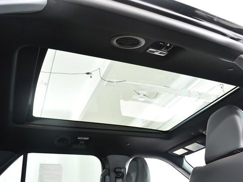 New 2026 Ford Explorer ST-Line w/ ST-Line Street Pack AWD/4WD image 18