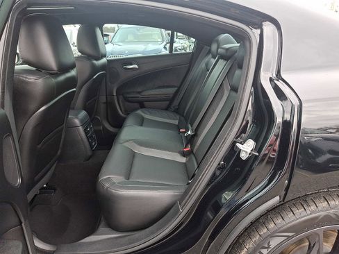 Used 2022 Dodge Charger SXT w/ Plus Group image 11