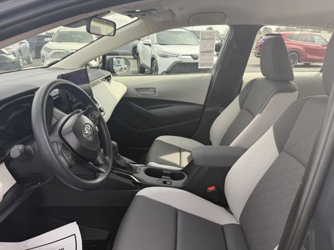 Used 2026 Toyota Corolla LE image 12