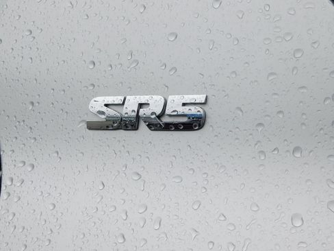 Used 2020 Toyota 4Runner SR5 AWD/4WD image 33