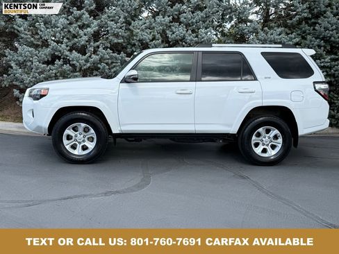 Used 2024 Toyota 4Runner SR5 Premium w/ Moonroof Package AWD/4WD image 4