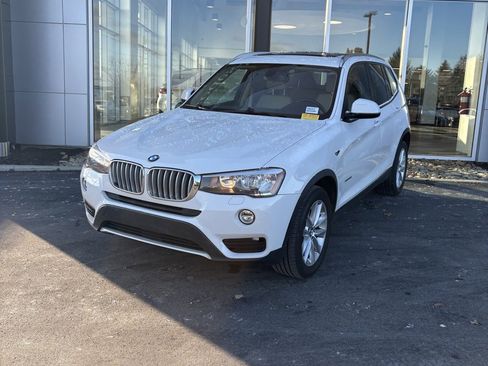 Used 2016 BMW X3 xDrive28i image 3