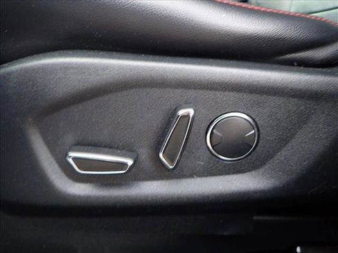 Used 2018 Ford Explorer Sport w/ Equipment Group 401A image 14