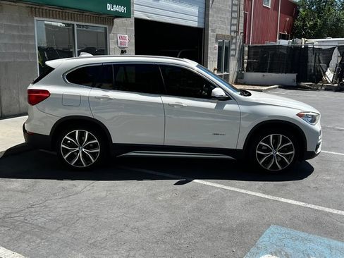 Used 2017 BMW X1 xDrive28i AWD/4WD image 8