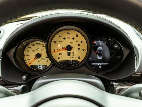 Used 2023 Porsche 718 Boxster S RWD image 14