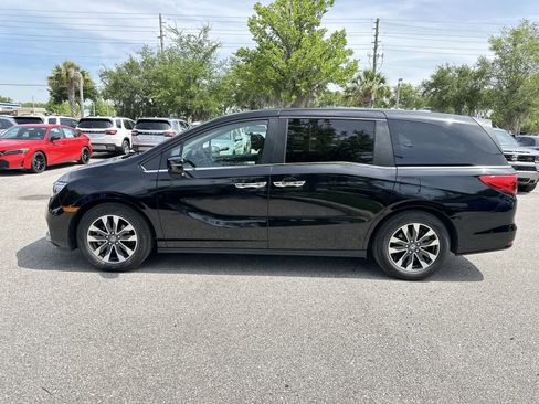 Used 2024 Honda Odyssey EX-L image 3