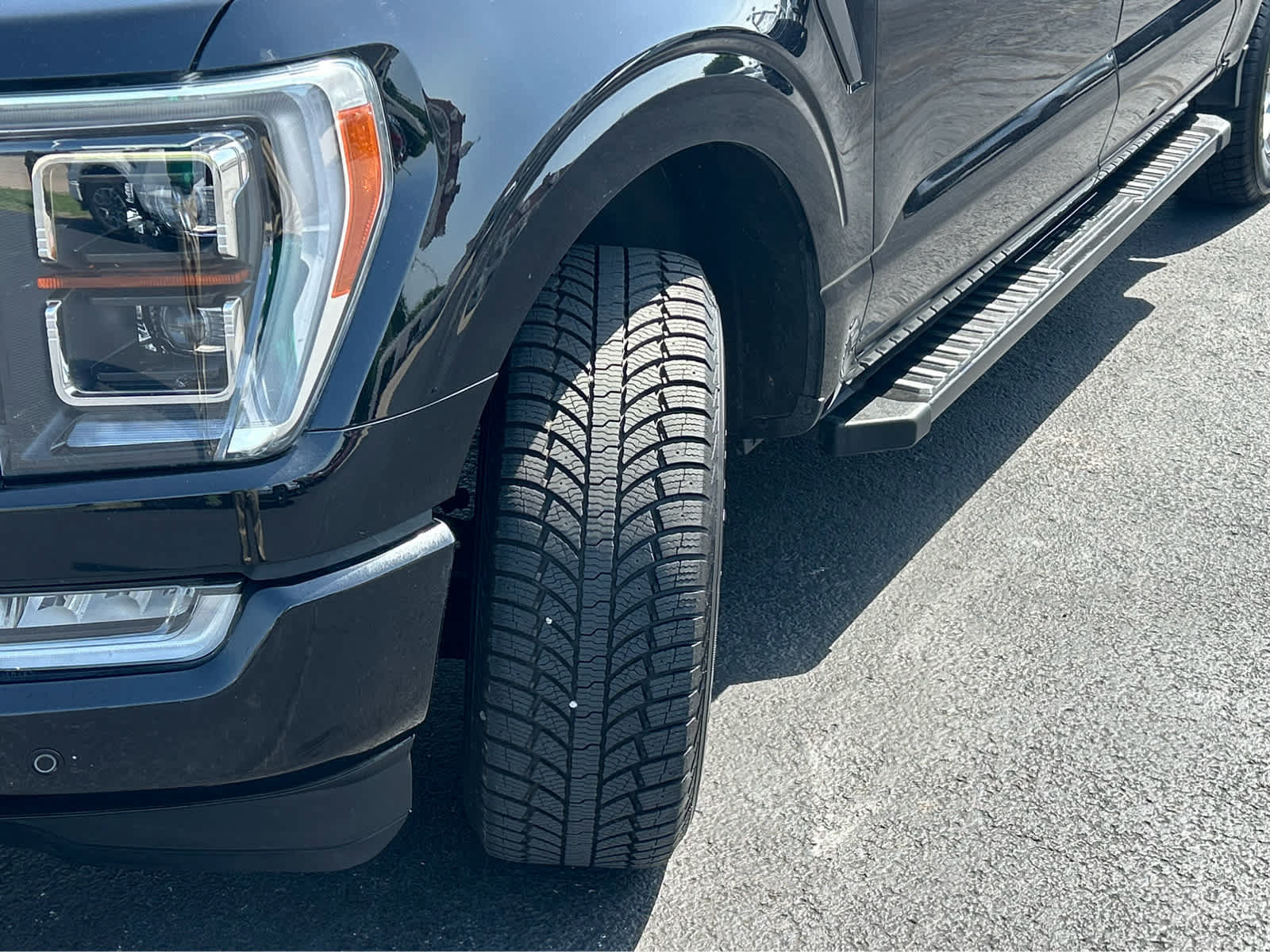 Used 2023 Ford F150 Lariat w/ Equipment Group 502A High AWD/4WD image 76
