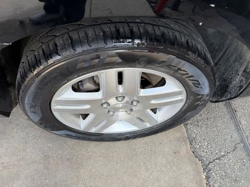 Used 2014 Chevrolet Impala LT w/ LT Sunroof Package image 4