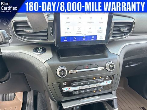 Used 2020 Ford Explorer XLT w/ Equipment Group 202A RWD image 25