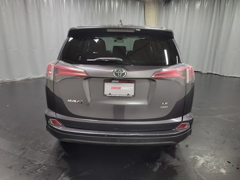 Used 2017 Toyota RAV4 LE w/ All Weather Liner Package AWD/4WD image 7