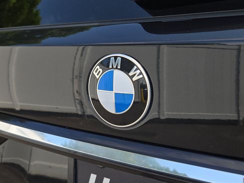 Used 2024 BMW ALPINA XB7 AWD/4WD image 30