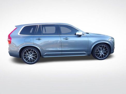 Used 2019 Volvo XC90 T6 R-Design w/ Protection Package Premier AWD/4WD image 16