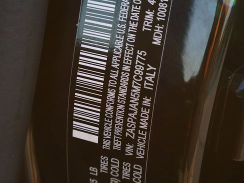 Used 2021 Alfa Romeo Stelvio Sprint w/ Nero Edizione image 20