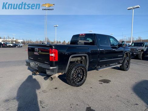 Used 2016 GMC Sierra 2500 Denali w/ Duramax Plus Package image 7