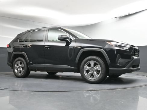 Certified 2024 Toyota RAV4 LE image 24