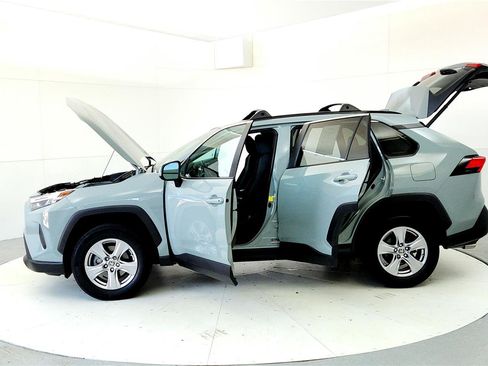 Certified 2023 Toyota RAV4 XLE w/ Convenience Package AWD/4WD image 10