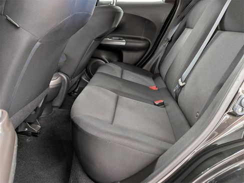 Used 2013 Nissan Juke S image 22