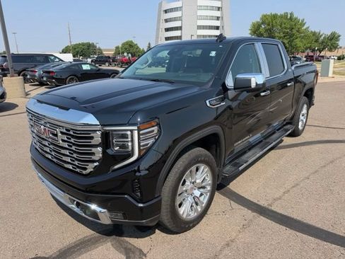 Used 2023 GMC Sierra 1500 Denali w/ Technology Package AWD/4WD image 6