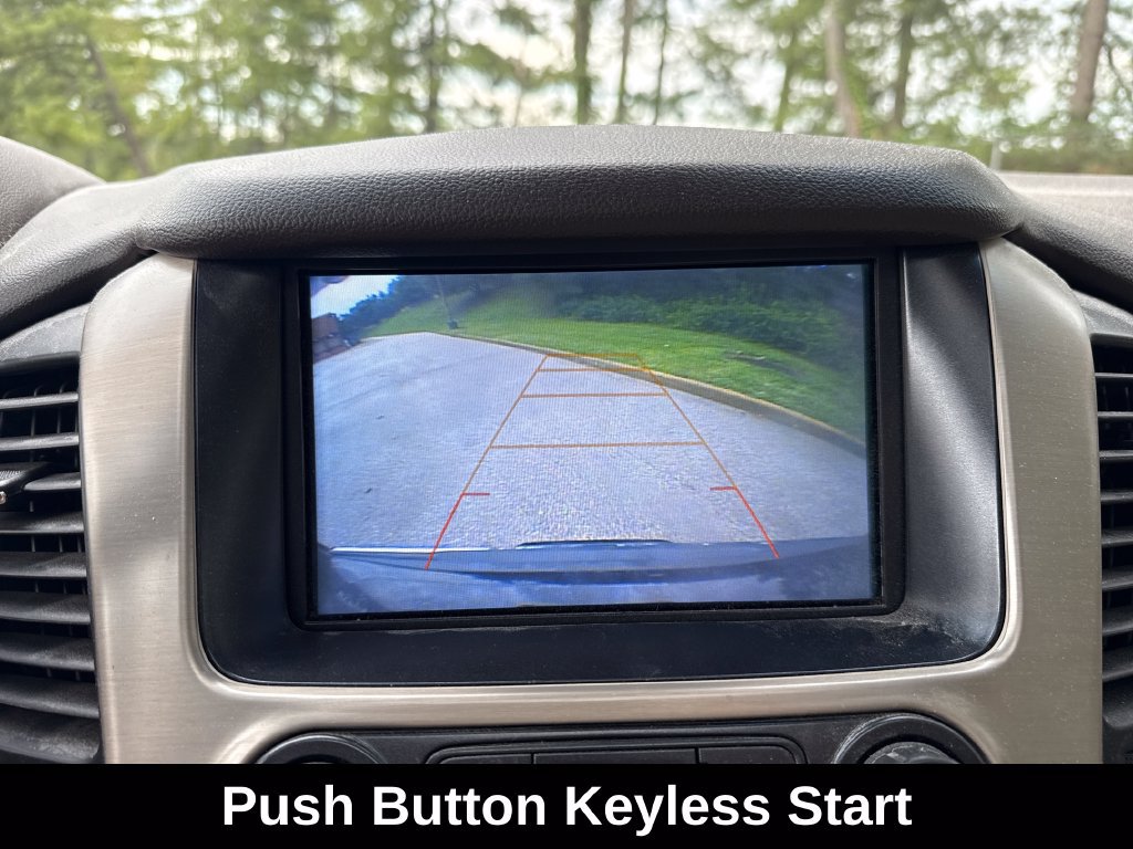Used 2019 GMC Yukon XL Denali AWD/4WD image 19