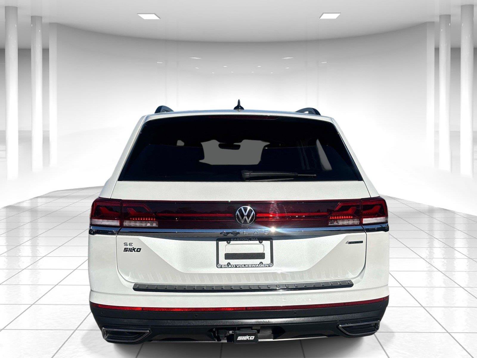 Certified 2026 Volkswagen Atlas SE AWD/4WD image 4