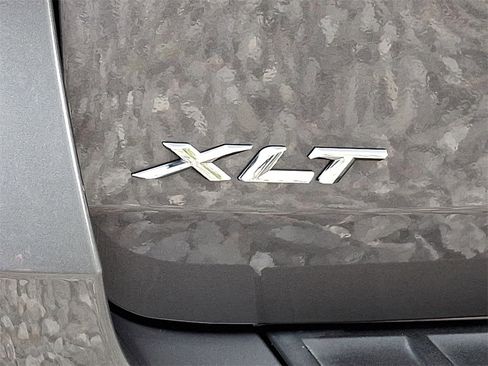 Used 2021 Ford Explorer XLT w/ Equipment Group 202A image 33