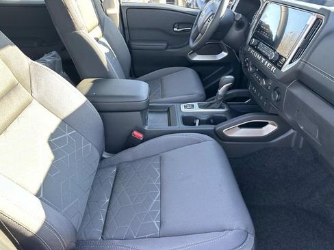 New 2026 Nissan Frontier SV w/ All-Weather Content Package image 10
