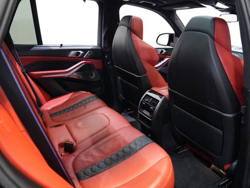 Used 2020 BMW X5 M Competition w/ Executive Package AWD/4WD image 39