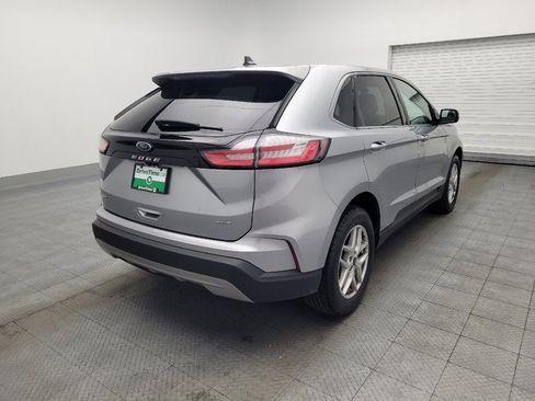 Used 2024 Ford Edge SEL image 9