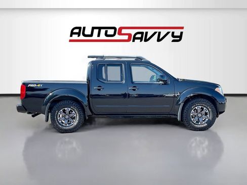 Used 2021 Nissan Frontier PRO-4X w/ Pro-4x Utility Package image 8