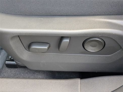 New 2025 Buick Envision Sport Touring image 25