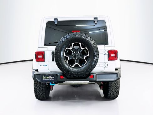 Used 2023 Jeep Wrangler Unlimited Rubicon 4xe w/ Cold Weather Group AWD/4WD image 7