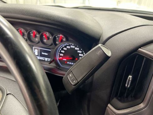 Used 2020 GMC Sierra 1500 4x4 Double Cab w/ Sierra Value Package image 17